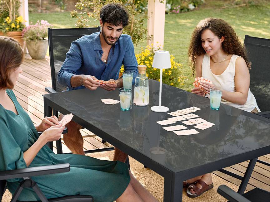 Gartenmöbel - unsere Bestseller. Klassiker für deine Outdoor-Oase